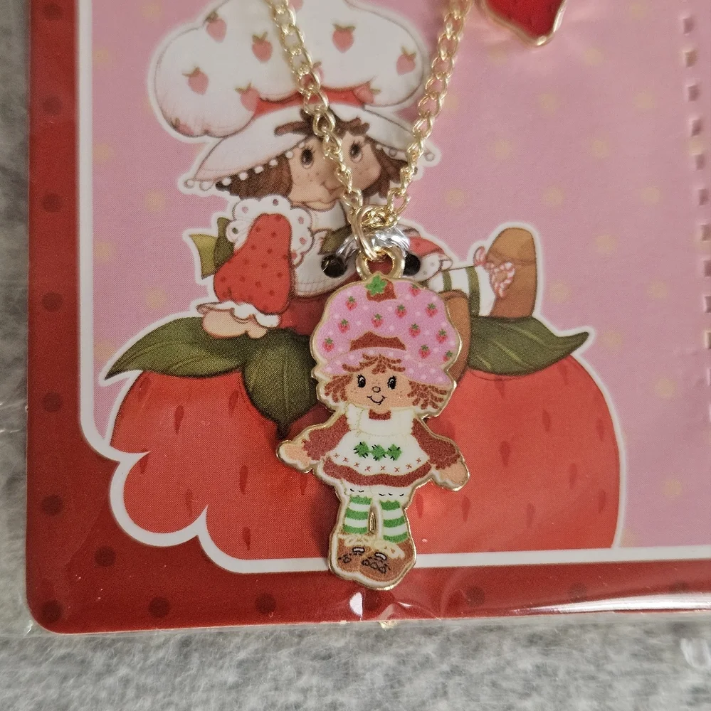 Strawberry Short Cake  Necklace Set Of 2